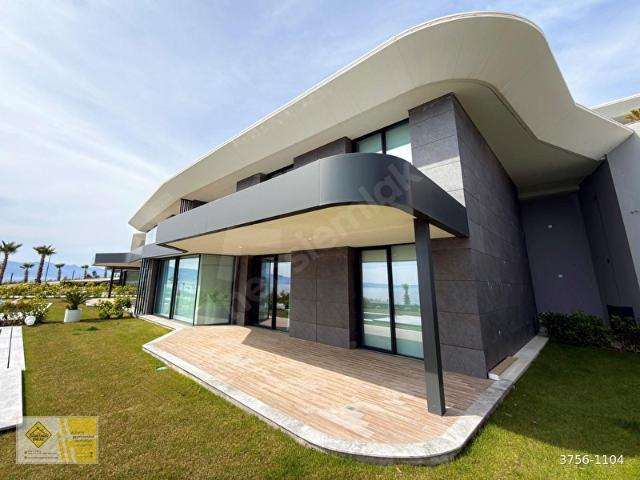 Çeşme, İzmir içerisinde satılık Residence