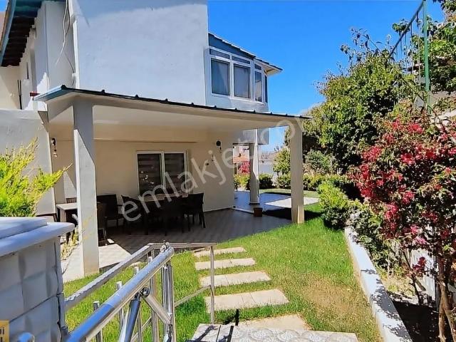 Çeşme, İzmir içerisinde satılık Villa