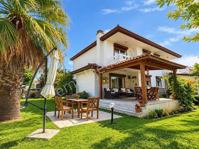 Dalyan Mahallesi, Çeşme içerisinde satılık Villa