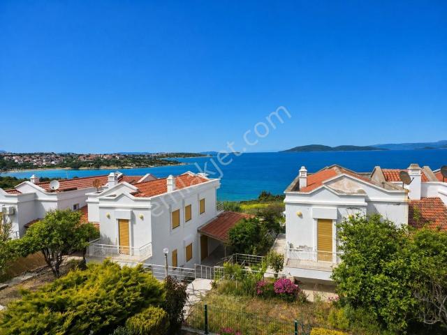 Çeşme, İzmir içerisinde satılık Villa