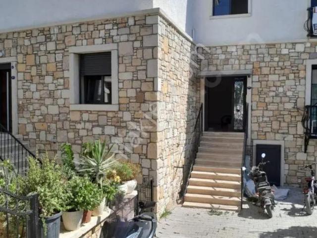 Çeşme, İzmir içerisinde kiralık mülk