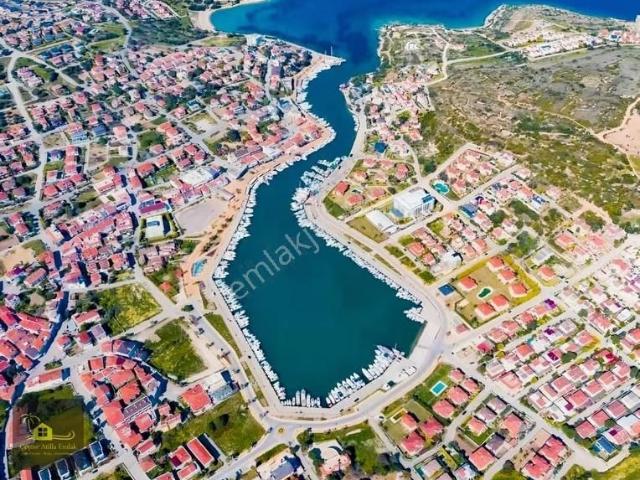 Çeşme, İzmir içerisinde satılık mülk