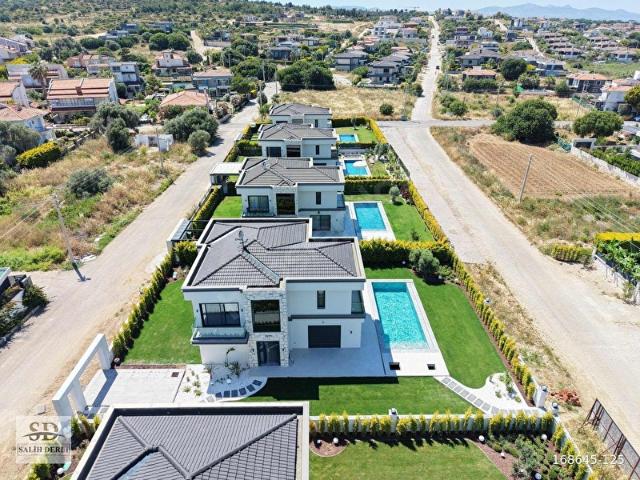 Çeşme, İzmir içerisinde satılık Villa