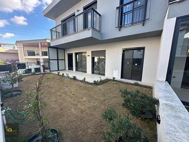 Çeşme, İzmir içerisinde satılık mülk
