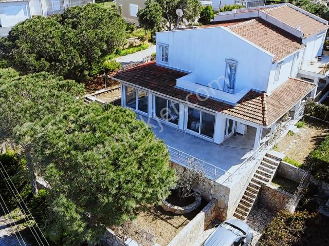 Dalyan Mahallesi, Çeşme içerisinde satılık Villa