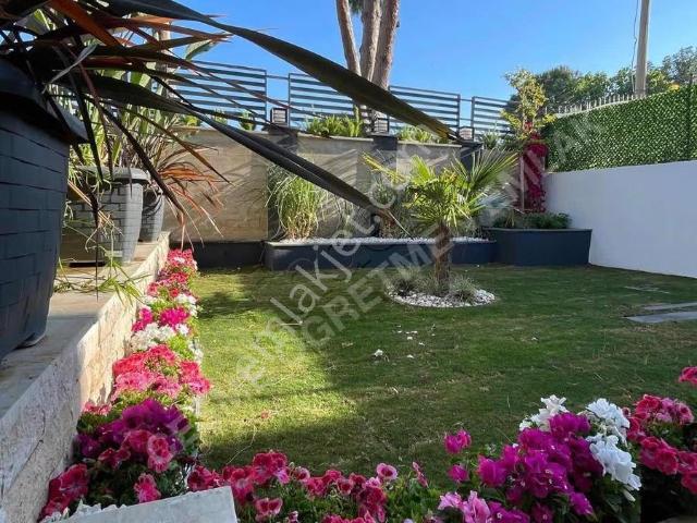 Çeşme, İzmir içerisinde satılık Villa