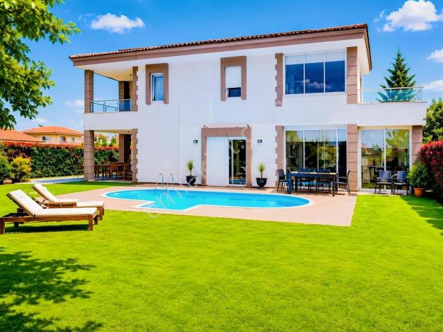 Çeşme, İzmir içerisinde satılık Villa