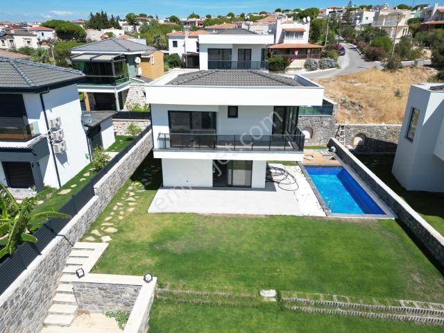 Çeşme, İzmir içerisinde satılık Villa