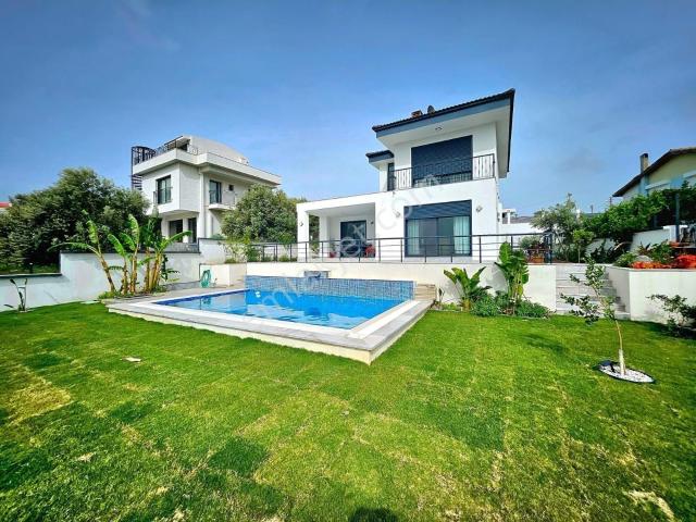 Çeşme, İzmir içerisinde satılık Villa