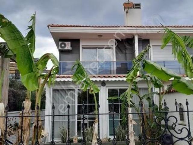 Çeşme, İzmir içerisinde satılık Villa
