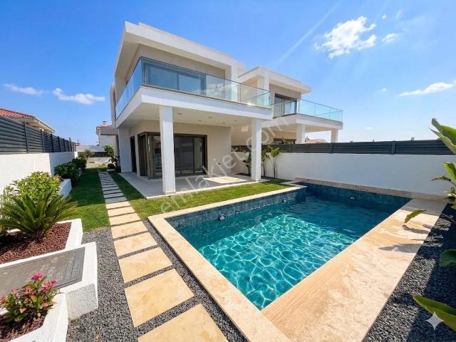 Çeşme, İzmir içerisinde satılık Villa