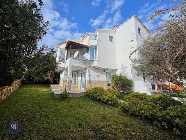 Çeşme, İzmir içerisinde satılık Villa