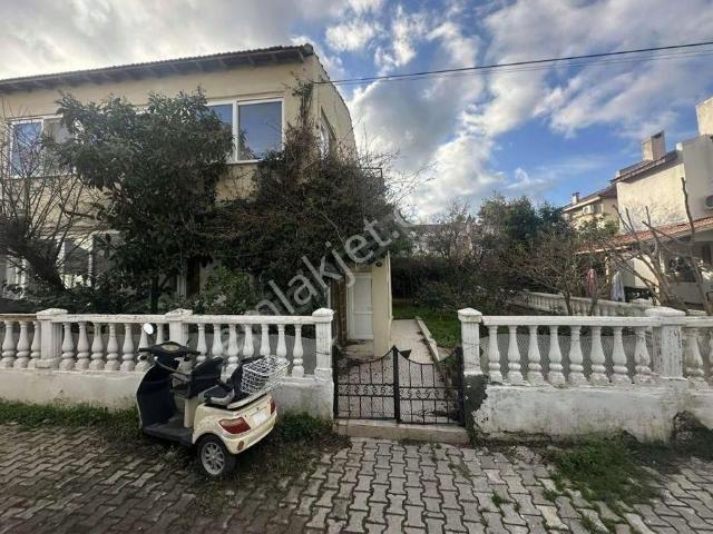 Çeşme, İzmir içerisinde kiralık mülk