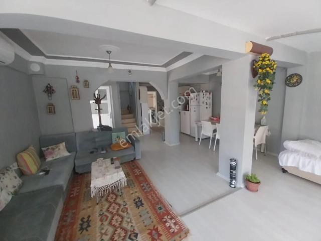 Çeşme, İzmir içerisinde satılık Villa