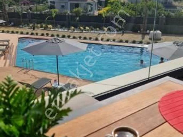 Çeşme, İzmir içerisinde kiralık mülk