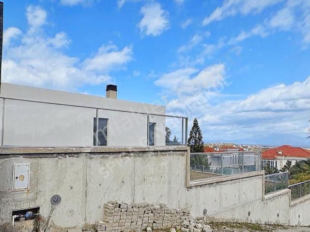 Çeşme, İzmir içerisinde kiralık Villa