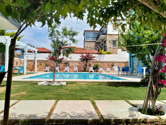 Çeşme, İzmir içerisinde kiralık mülk