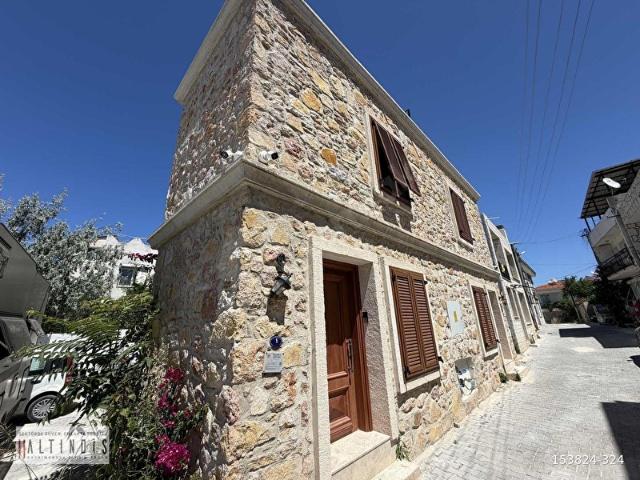 Çeşme, İzmir içerisinde satılık Villa