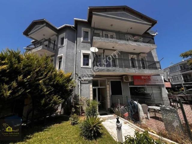 Çeşme, İzmir içerisinde satılık mülk