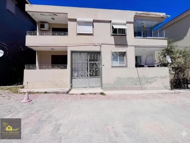 Çeşme, İzmir içerisinde satılık mülk