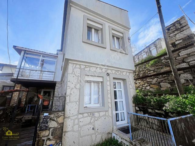 Çeşme, İzmir içerisinde satılık Villa