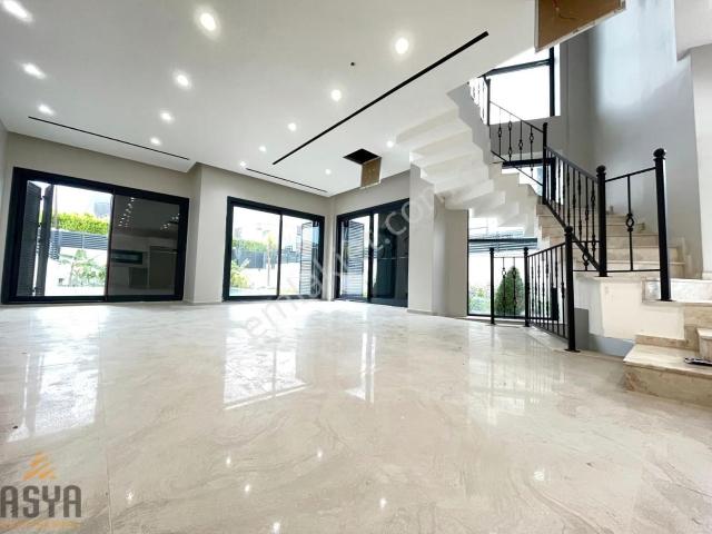 Çeşme, İzmir içerisinde satılık Villa