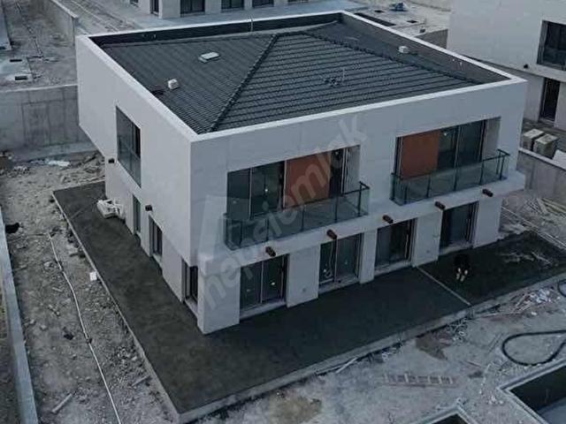 Çeşme, İzmir içerisinde satılık Villa