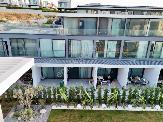 Cumhuriyet Mahallesi, Çeşme içerisinde satılık mülk