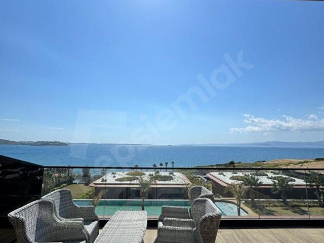 Çeşme, İzmir içerisinde satılık Residence