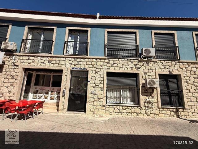 Çeşme, İzmir içerisinde satılık mülk