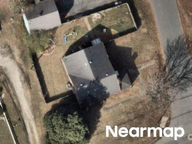 House for sale in Eden
