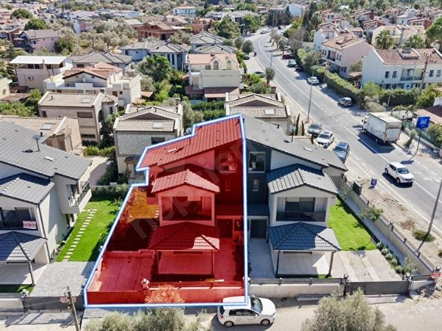 Urla, İzmir içerisinde satılık Villa