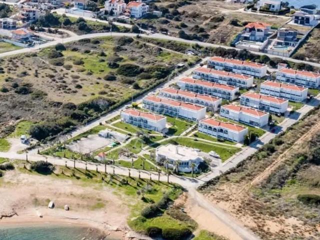 Çeşme, İzmir içerisinde satılık mülk