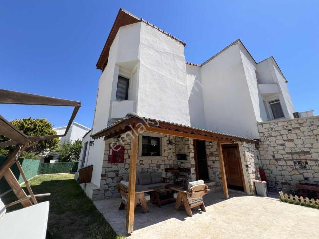 Çeşme, İzmir içerisinde satılık Villa