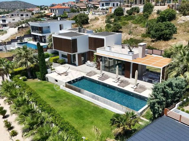 Çeşme, İzmir içerisinde satılık Villa