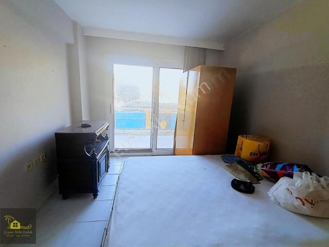 Çeşme, İzmir içerisinde satılık mülk