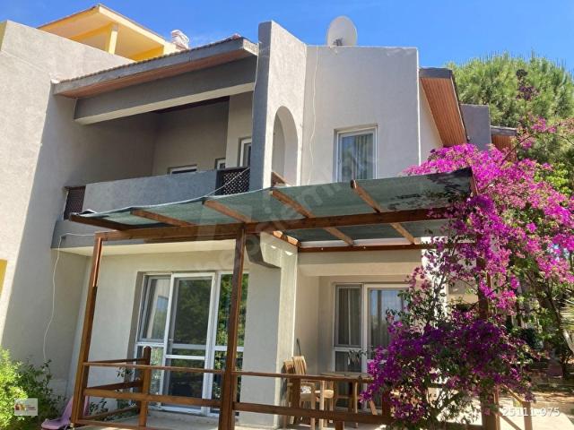 Yalı Mahallesi, Çeşme içerisinde satılık mülk