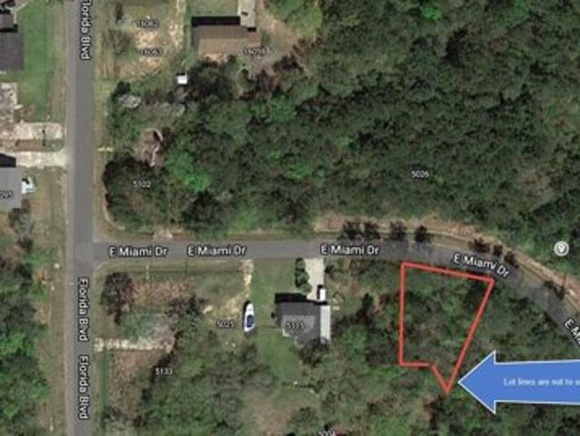 Land for sale in Pearlington