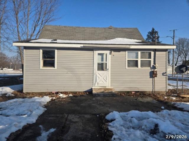 House for sale in Rosedale, Indiana