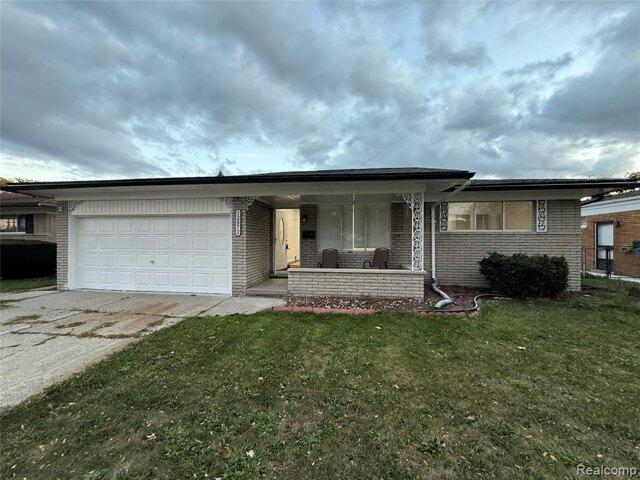 House for sale in Sterling Heights, Michigan