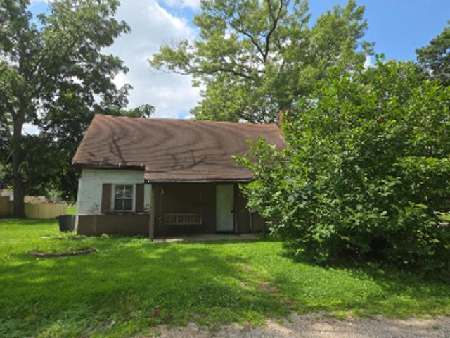 House for sale in Knoxville, Illinois