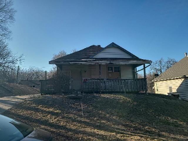 House for sale in Buchanan, Missouri