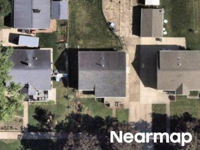 House for sale in Waterloo, Iowa