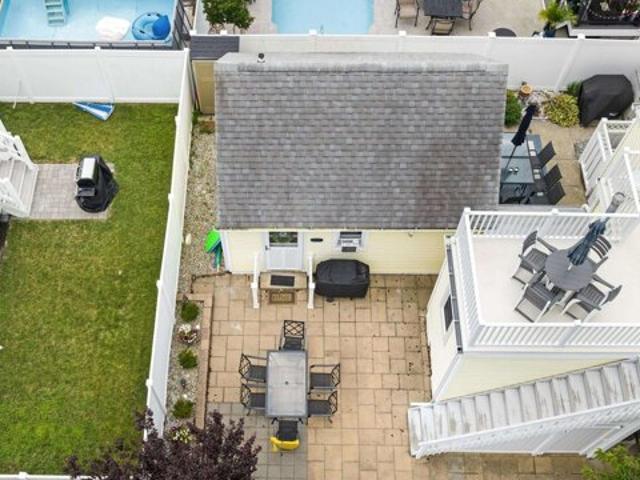 Condo for sale in Wildwood