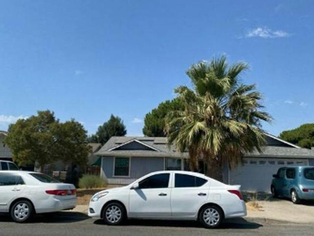 House for sale in Porterville, Tulare County