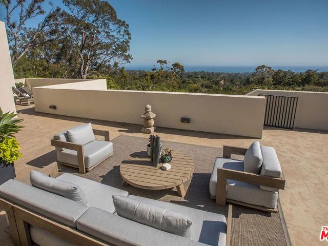 Apartment for rent in California
