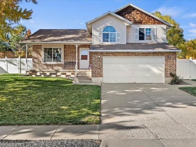House for sale in Layton, Utah