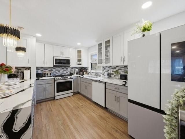 House for sale in Roselle, New Jersey