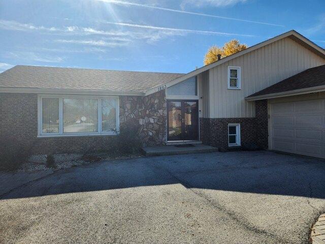 House for sale in South Holland, Illinois