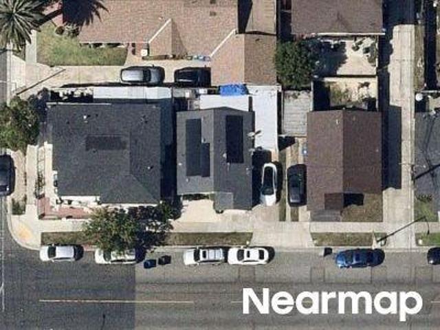 House for sale in Long Beach, California
